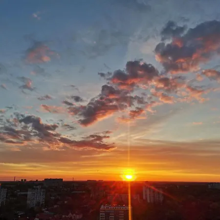 On Rudanskogo Apartment